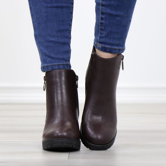 Brown Synthetic Leather Chunky Lug Block Heel Round Toe Ankle Boots - Picture 7 of 11